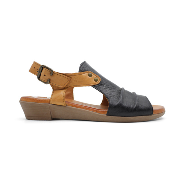 Bueno Aliah Black/Coconut